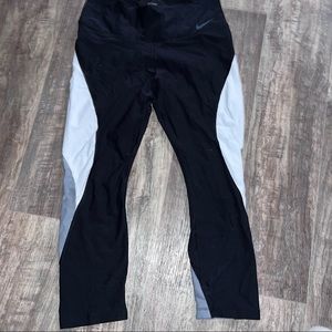 Nike Dri-Fit Crop Leggings
